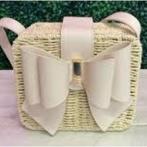 Like Dreams Cream Woven Bow Bag